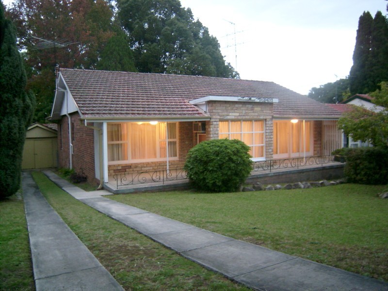 24 Lind Avenue, Oatlands NSW 2117