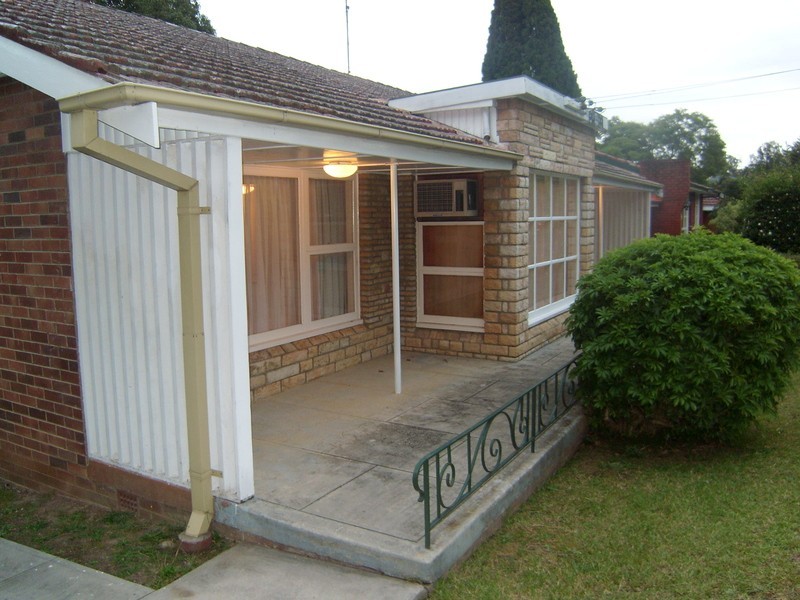 24 Lind Avenue, Oatlands NSW 2117