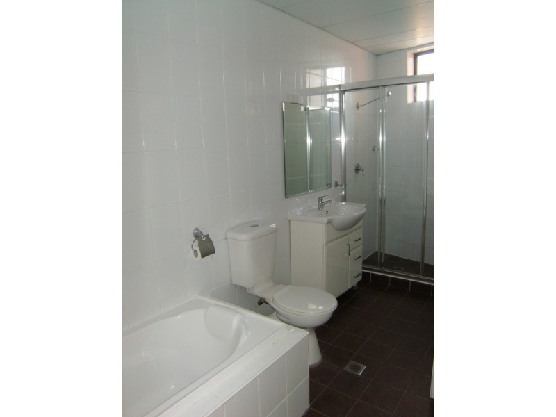 2 Kendall Street, Harris Park NSW 2150