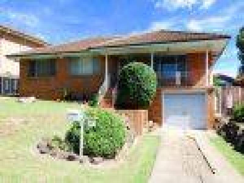 17 Sheba  Crescent, South Penrith NSW 2750