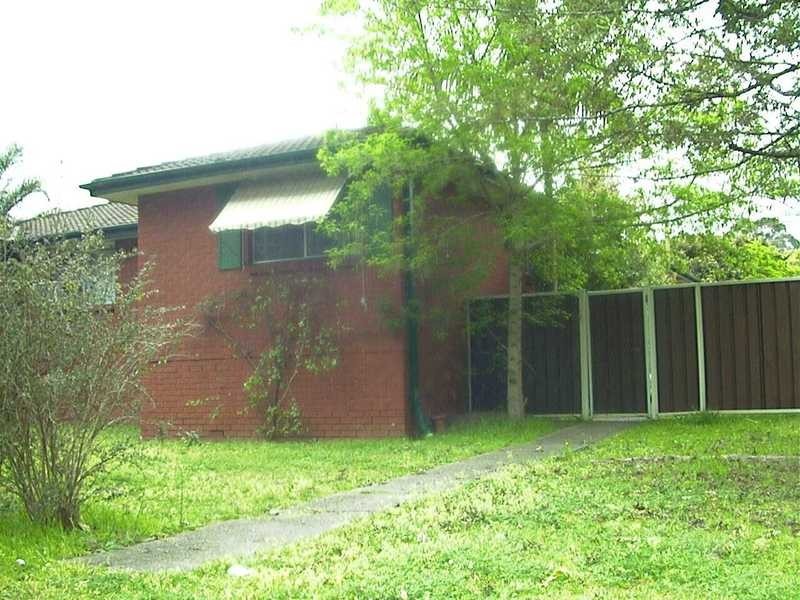 2/4 Taloma Road, South Penrith NSW 2750