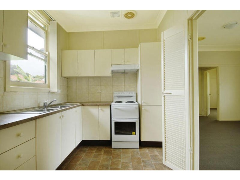 8 Flint Street, Penrith NSW 2750