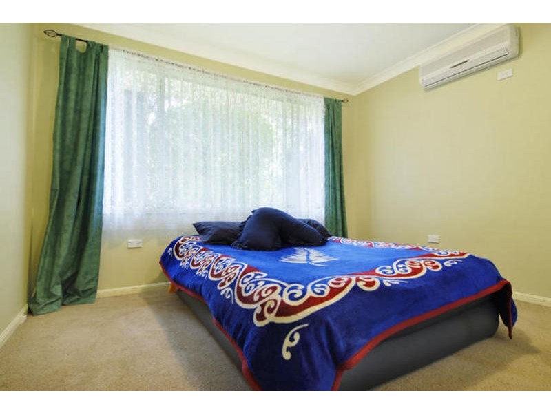 12 Lockyer Avenue, Werrington County NSW 2747