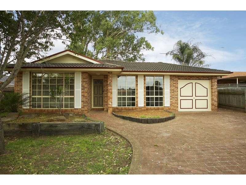 6 Spinosa Place, Glenmore Park NSW 2745