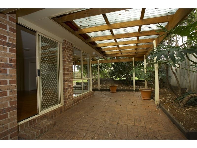 6 Spinosa Place, Glenmore Park NSW 2745