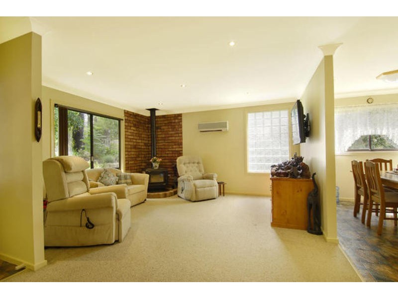 210 Railway Parade, Warrimoo NSW 2774