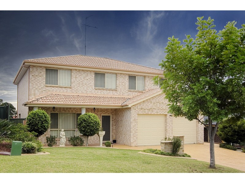 17 Osprey Avenue, Glenmore Park NSW 2745