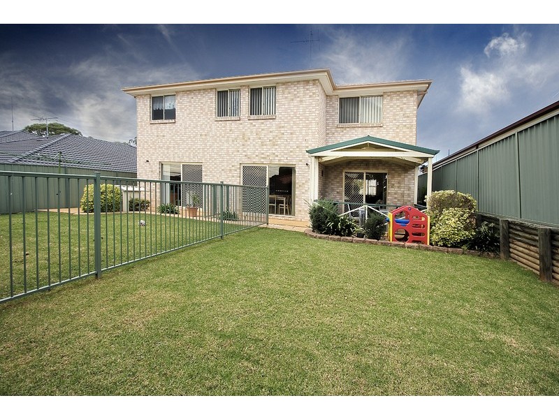 17 Osprey Avenue, Glenmore Park NSW 2745