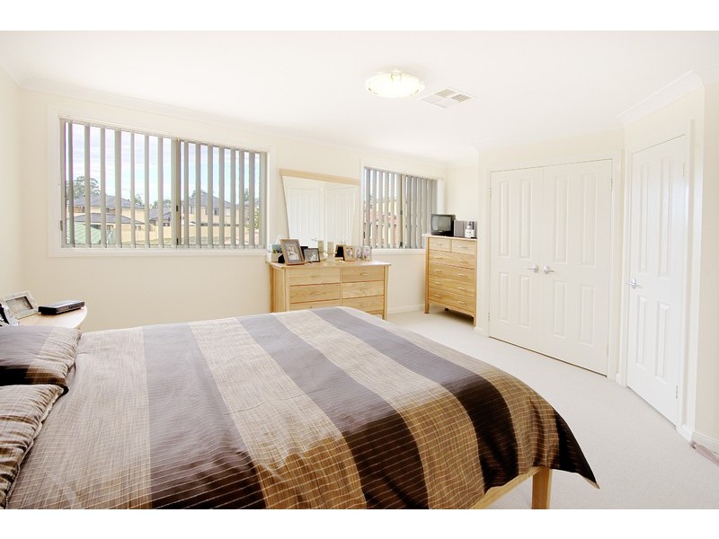 17 Osprey Avenue, Glenmore Park NSW 2745