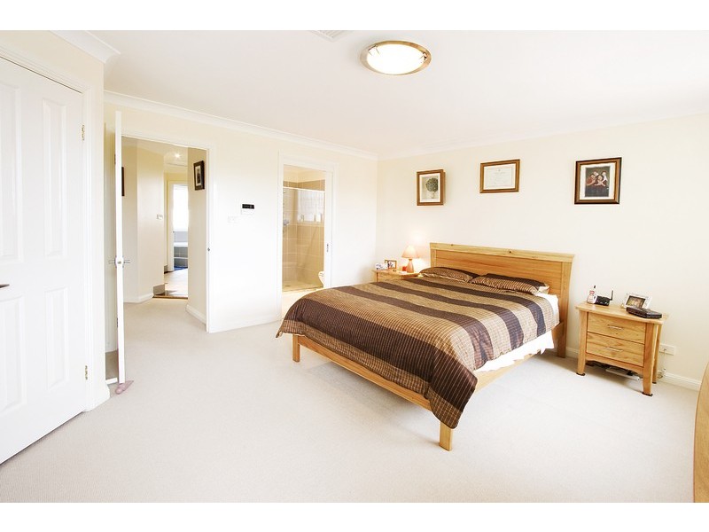 17 Osprey Avenue, Glenmore Park NSW 2745