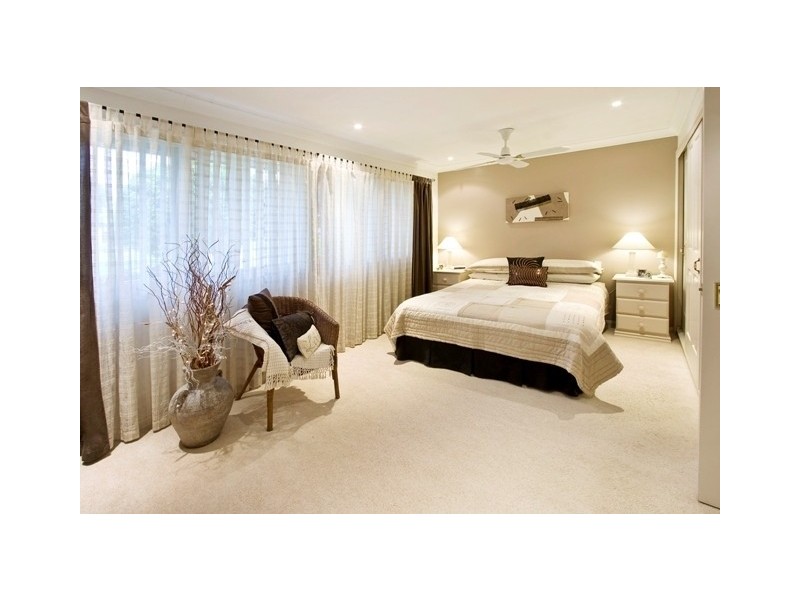 15 Racecourse Road, South Penrith NSW 2750