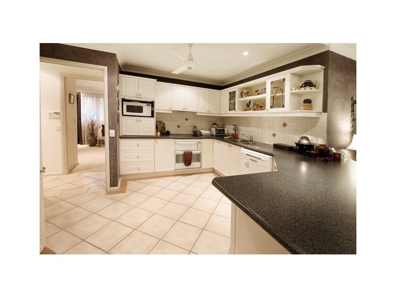 15 Racecourse Road, South Penrith NSW 2750