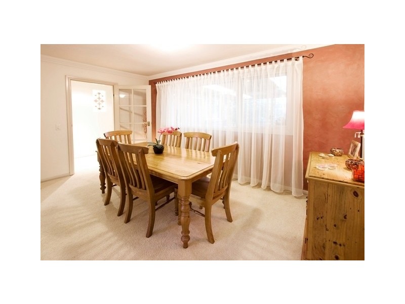 15 Racecourse Road, South Penrith NSW 2750