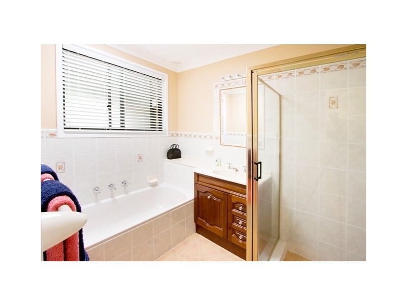 90 Greenbank Drive, Werrington Downs NSW 2747