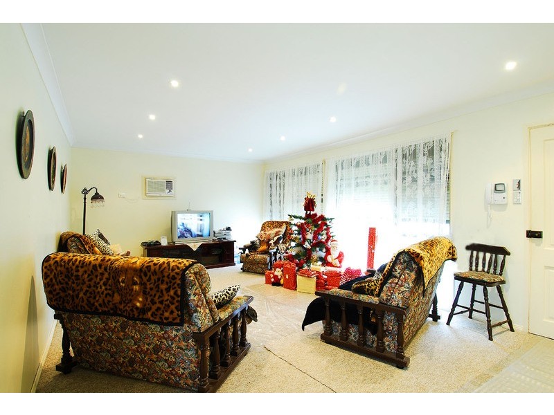 30 Great Western Highway, Colyton NSW 2760