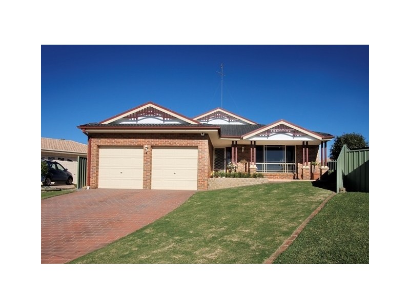 7 Terra Court, Glenmore Park NSW 2745