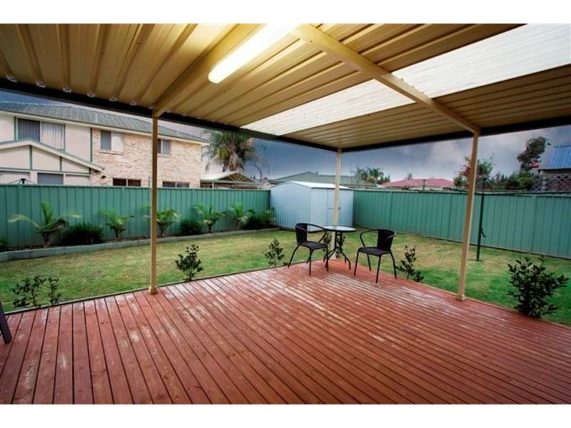 17 Gleneagles Way, Glenmore Park NSW 2745
