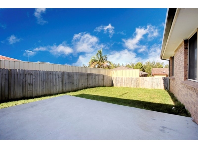 7 The Lakes Drive, Glenmore Park NSW 2745