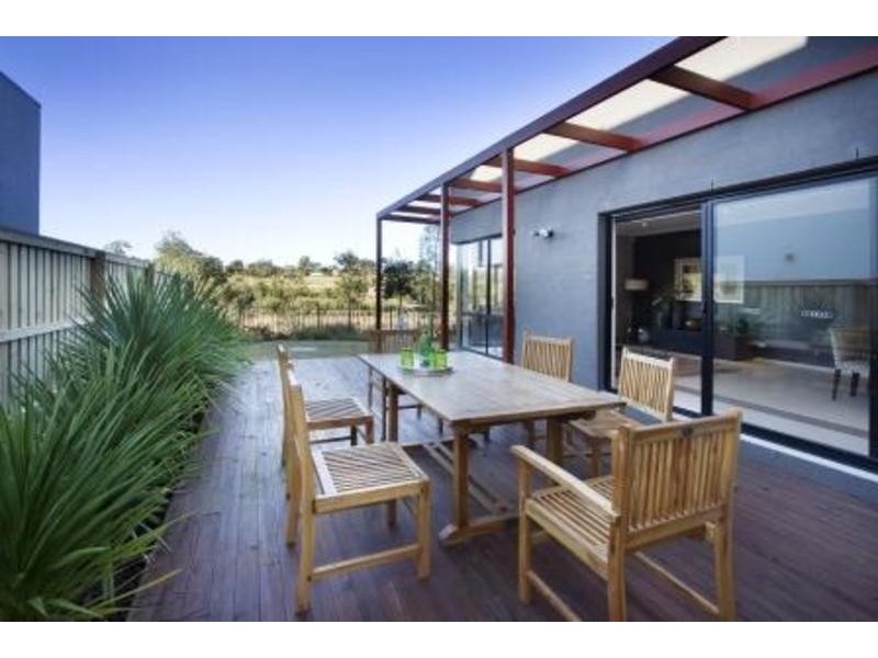 33 Fulmar Way, Cranebrook NSW 2749