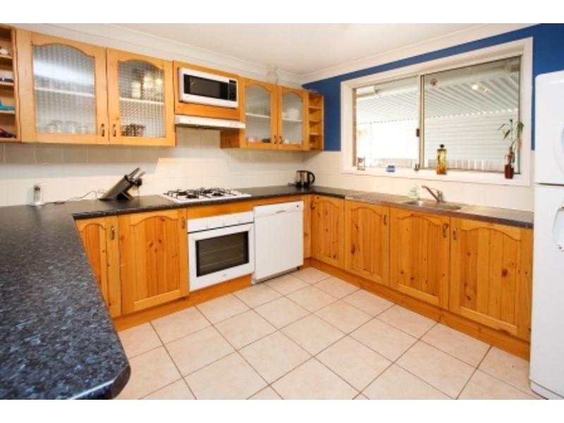 9 Carnation Avenue, Claremont Meadows NSW 2747