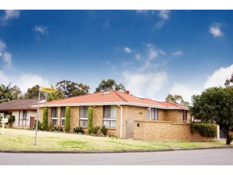 7 Singleton Avenue, Werrington County NSW 2747