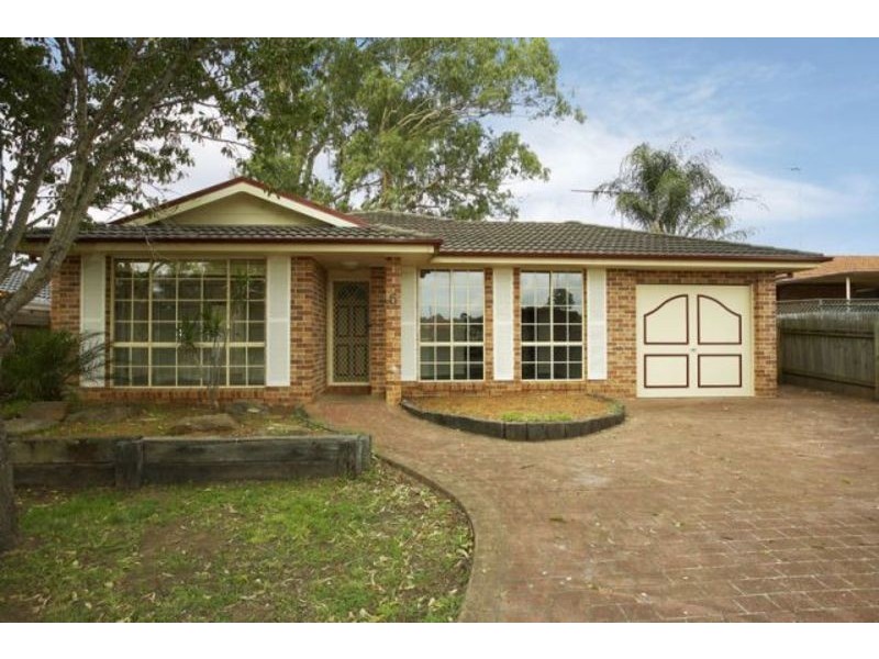 6 Spinosa Place, Glenmore Park NSW 2745