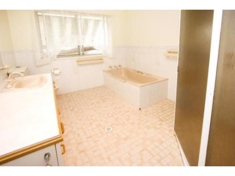 3 Outlook Avenue, Emu Heights NSW 2750