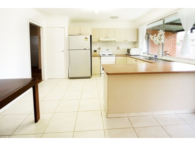 4 Deeside Close, South Penrith NSW 2750