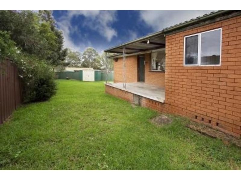 4 Deeside Close, South Penrith NSW 2750