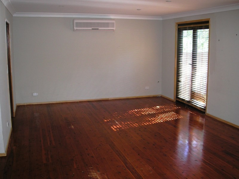 16 Parklands Avenue, Leonay NSW 2750