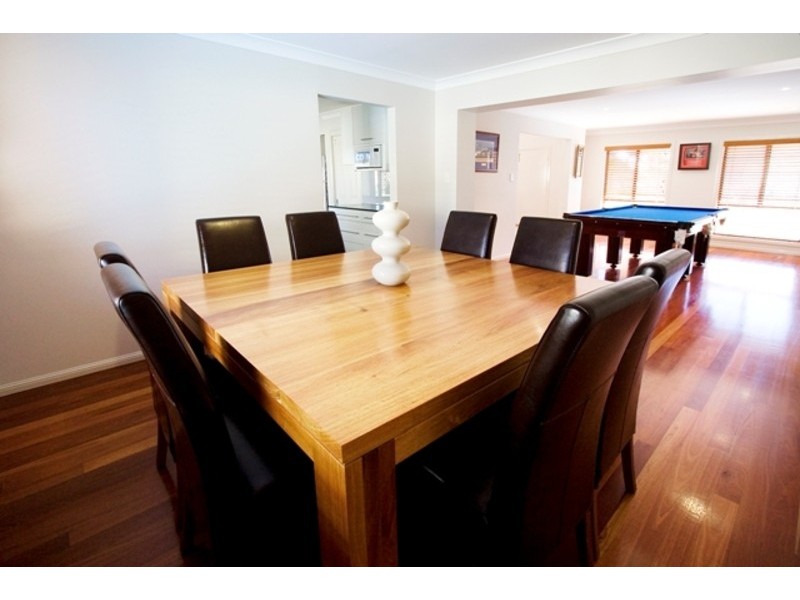 133 Ridgetop Drive, Glenmore Park NSW 2745