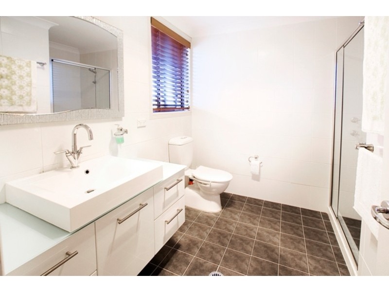 133 Ridgetop Drive, Glenmore Park NSW 2745