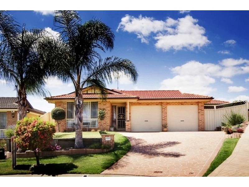 5 Magpie Place, Glenmore Park NSW 2745