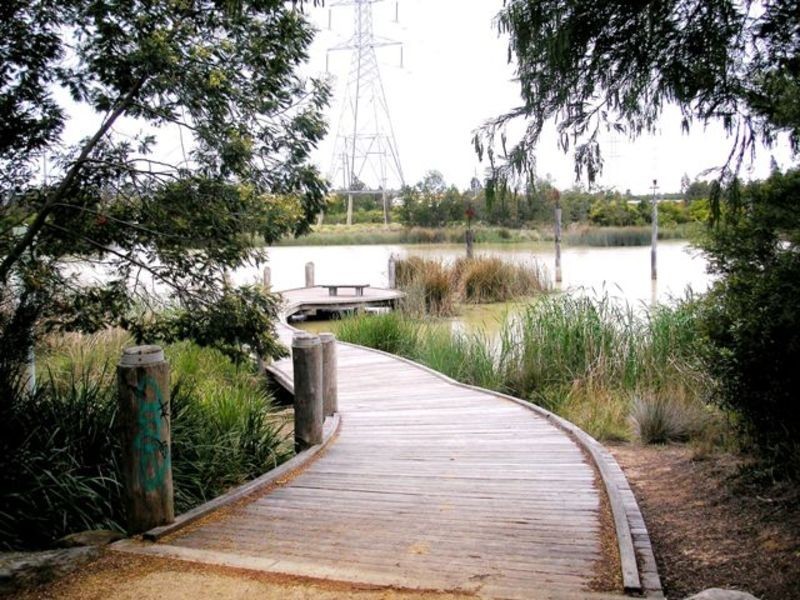 18 Osprey Avenue, Glenmore Park NSW 2745