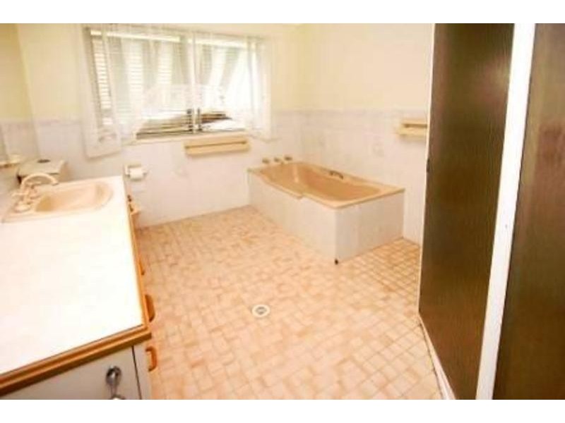 3 Outlook Avenue, Emu Heights NSW 2750