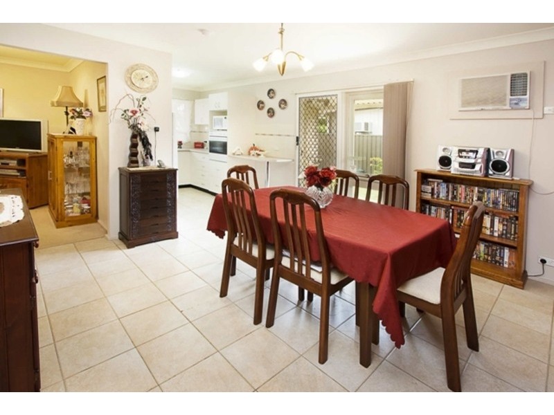 4 Greenway Drive, South Penrith NSW 2750