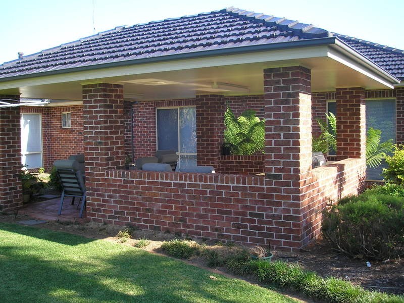 8 Cabernet Circuit, Orchard Hills NSW 2748