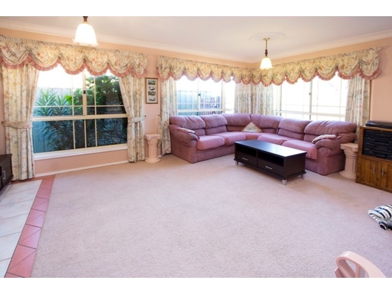 22 Goldmark Crescent, Cranebrook NSW 2749