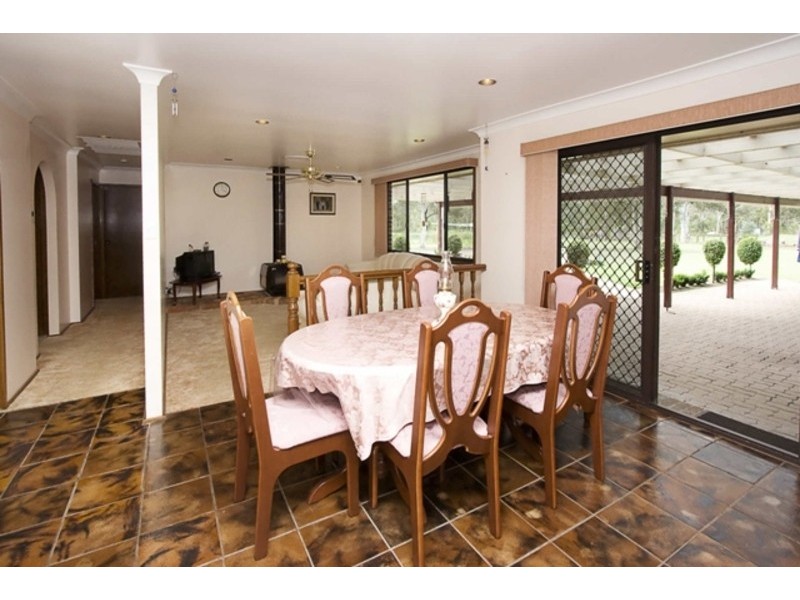 63 Sheredan Road, Castlereagh NSW 2749
