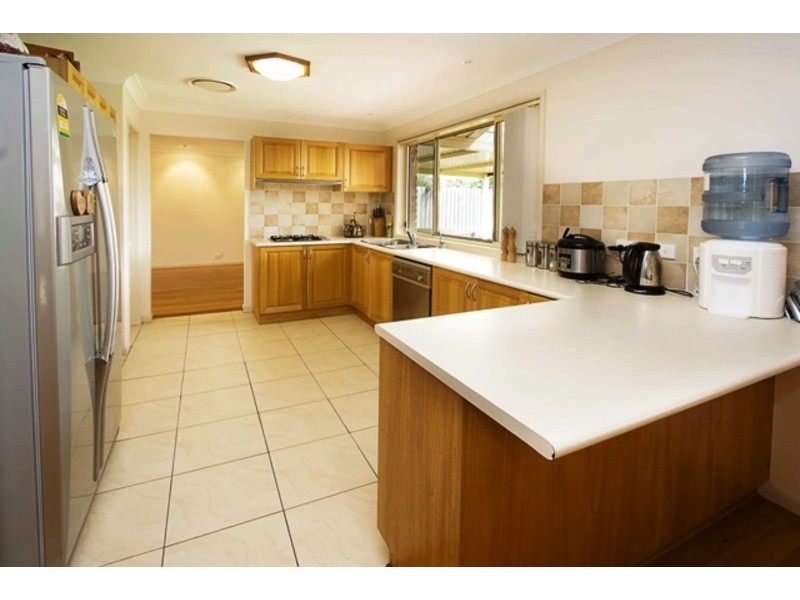 5 Cedarwood Place, Cranebrook NSW 2749