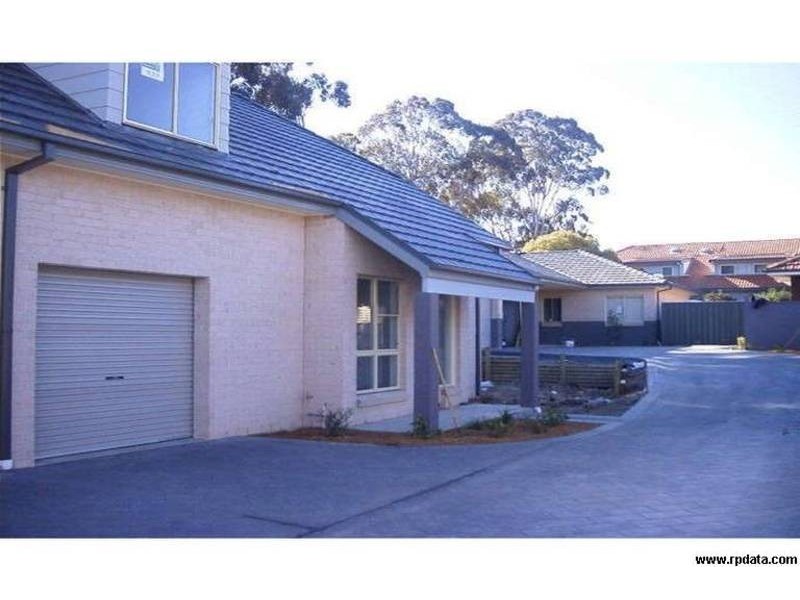 2/72 Doonmore Street, Penrith NSW 2750