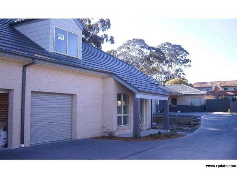 2/72 Doonmore Street, Penrith NSW 2750