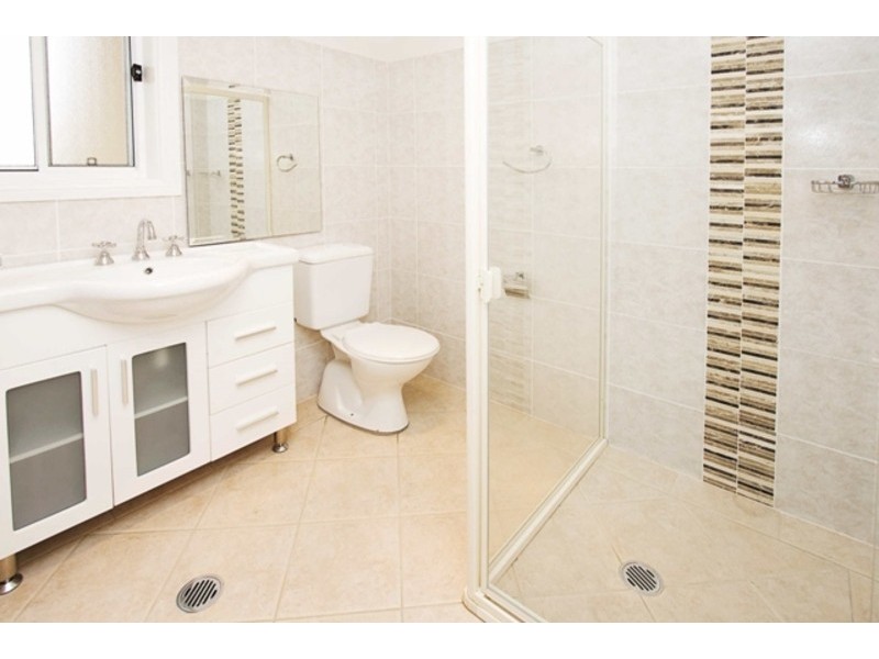 2/52 George Street, Windsor NSW 2756