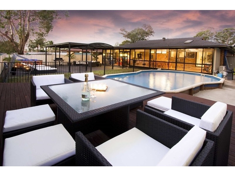 7 Mosely Avenue, South Penrith NSW 2750