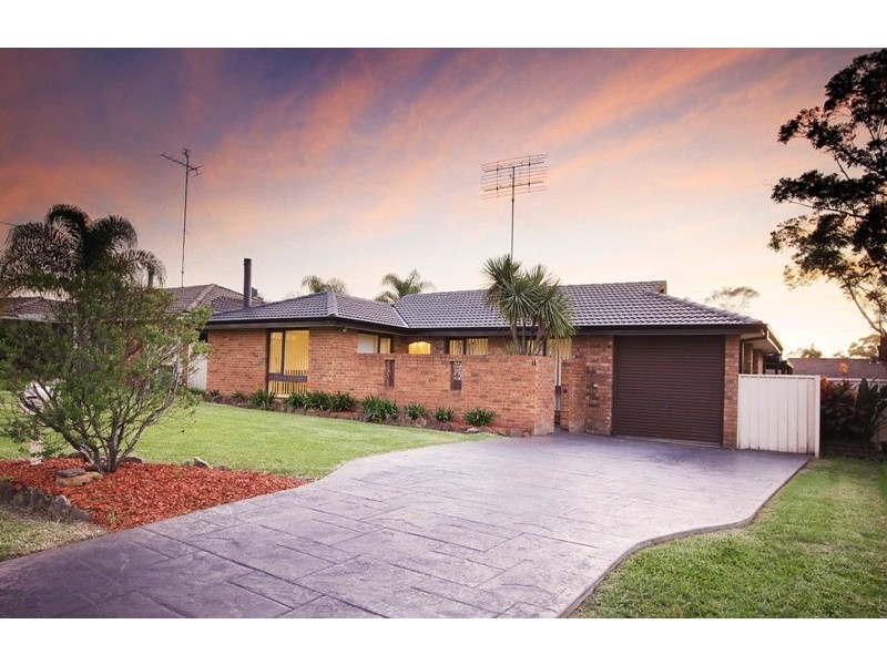 7 Mosely Avenue, South Penrith NSW 2750