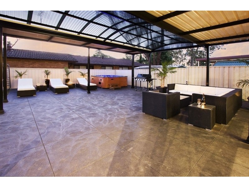 7 Mosely Avenue, South Penrith NSW 2750