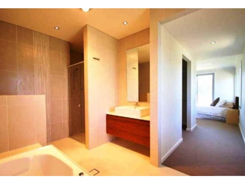 16 Portrush Crescent, Luddenham NSW 2745