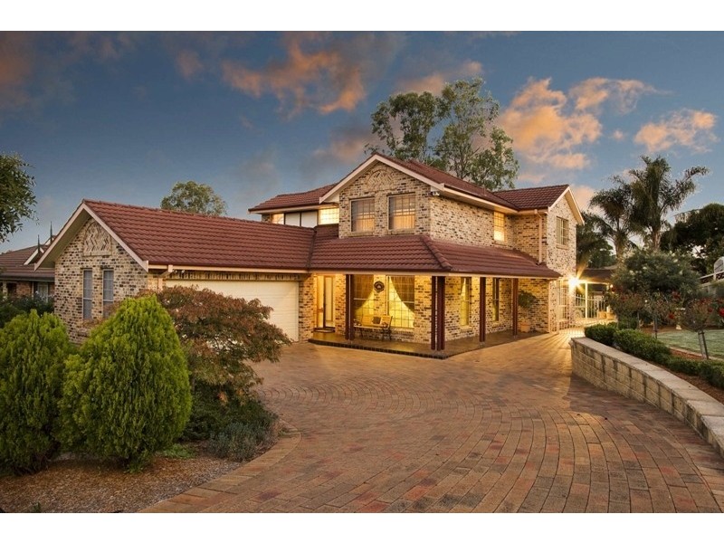 2 Eliza Place, Glenmore Park NSW 2745