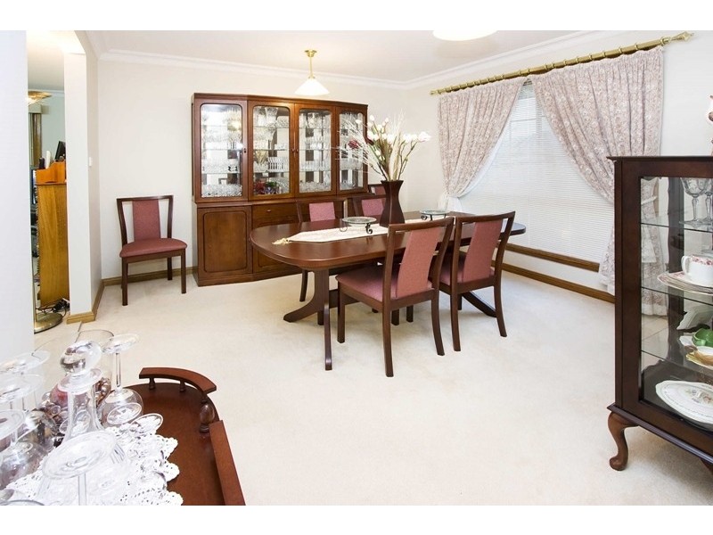 2 Eliza Place, Glenmore Park NSW 2745