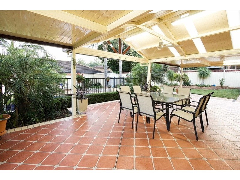 2 Eliza Place, Glenmore Park NSW 2745